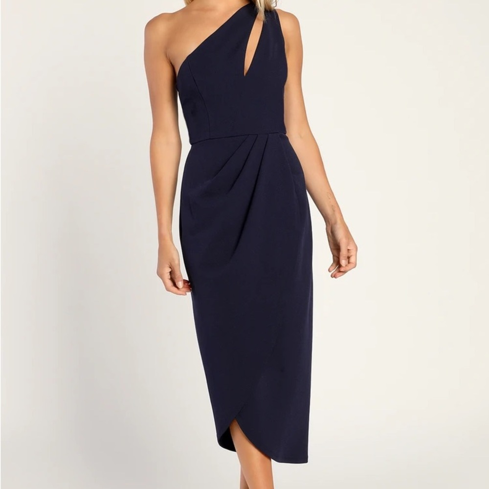 Lulu’s Elegant One-Shoulder Navy Dress